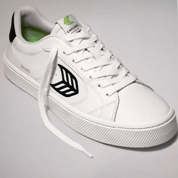 Cariuma Shoes - Cariuma White and Black Sneakers